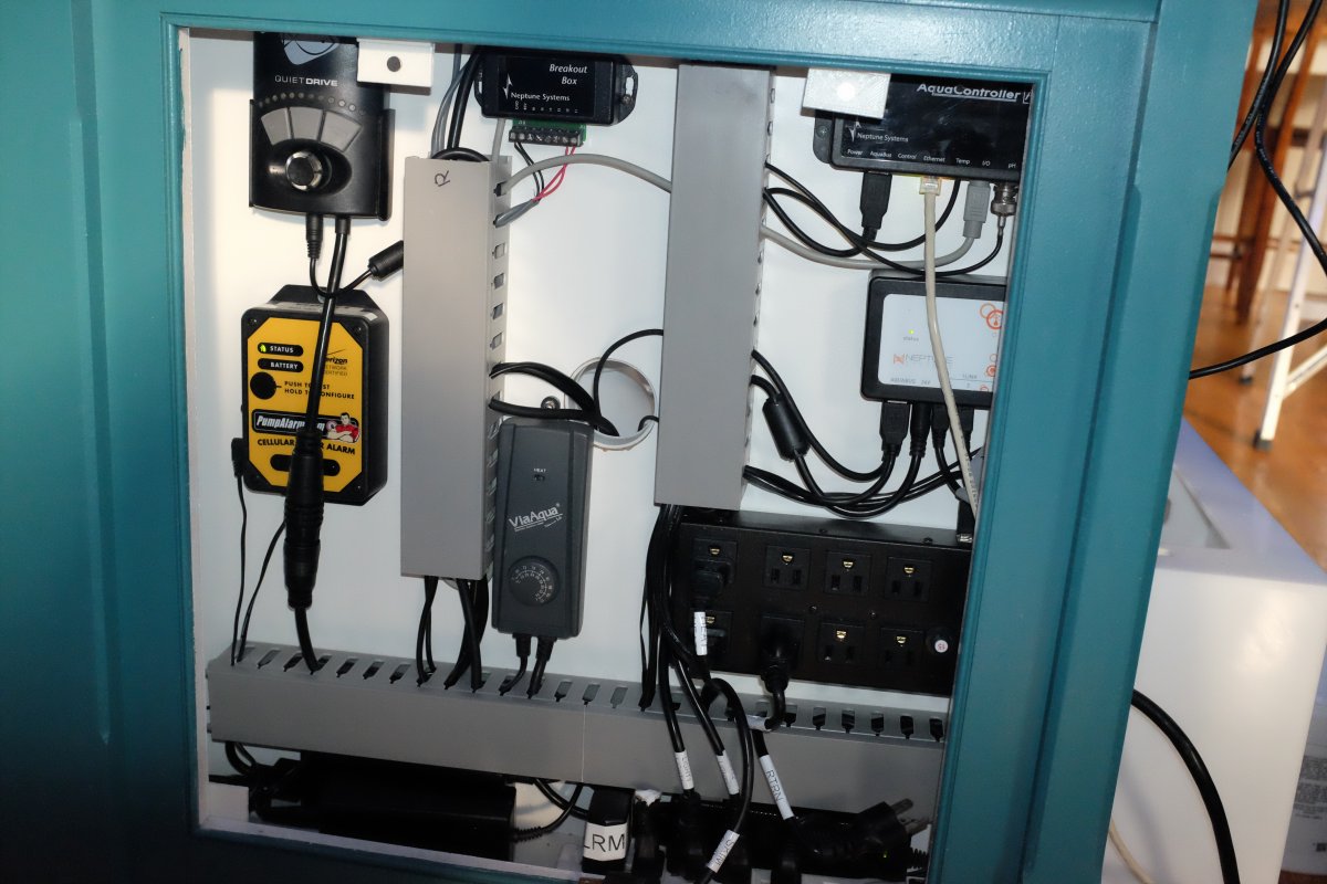 Cable management and cleaning | REEF2REEF Saltwater and Reef Aquarium Forum
