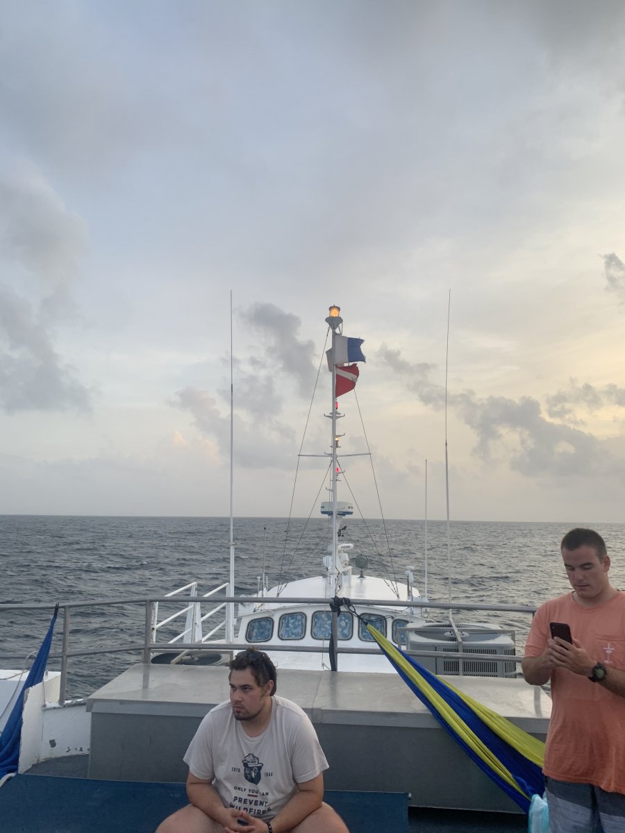 5FF52B02-ED98-42E6-8B77-2CB35BC46C0C.jpeg