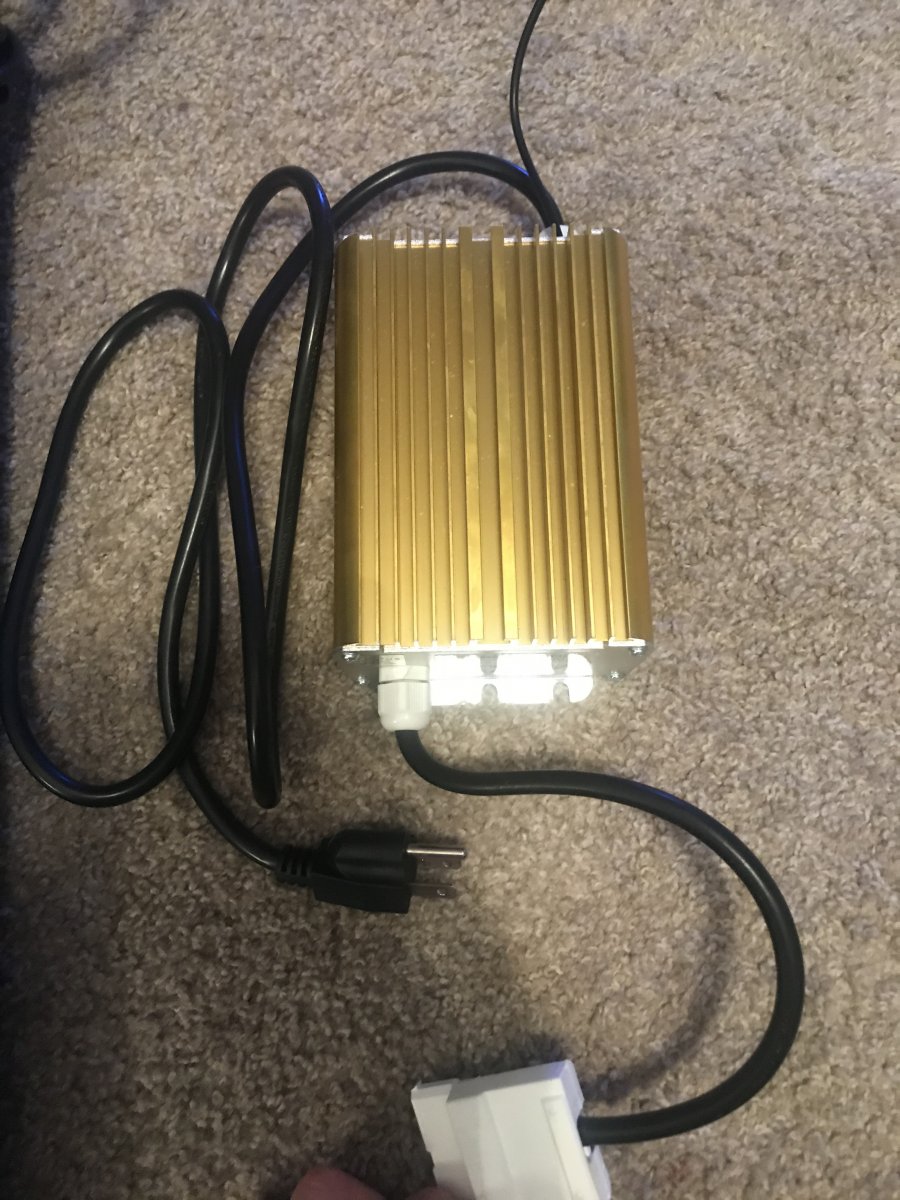 New York - Pennsylvania - Lighting - Metal Halide - For sale 6mo old ...