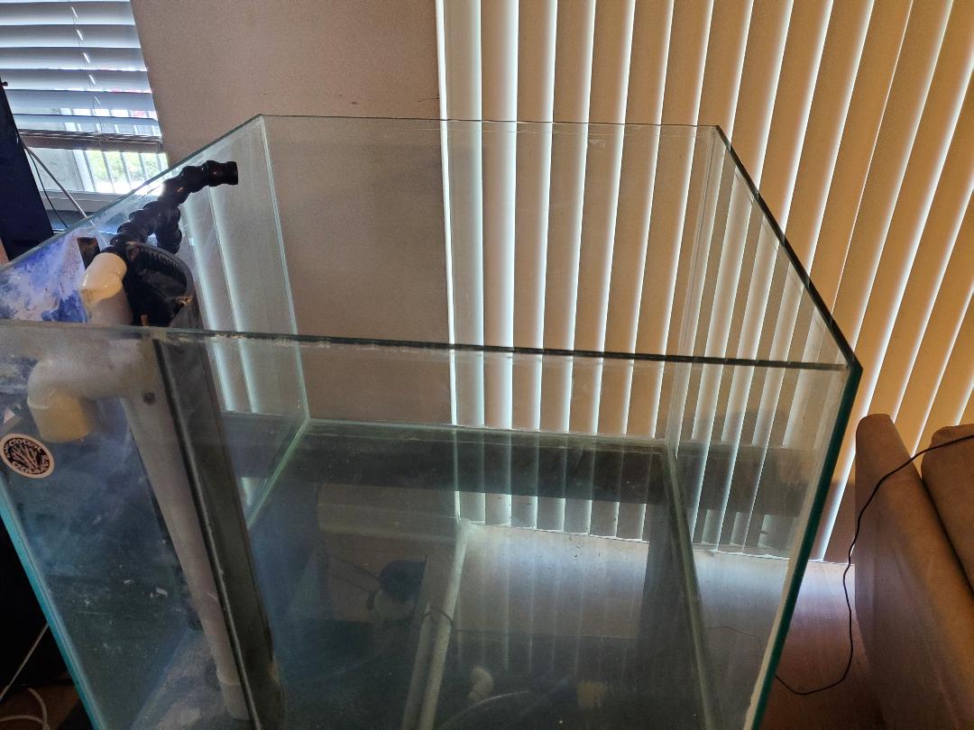 DIY Custom Lid for Square Glass Tank. Can Acrylic be Siliconed to