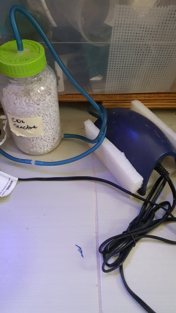 cheap_co2_scrubber.jpg