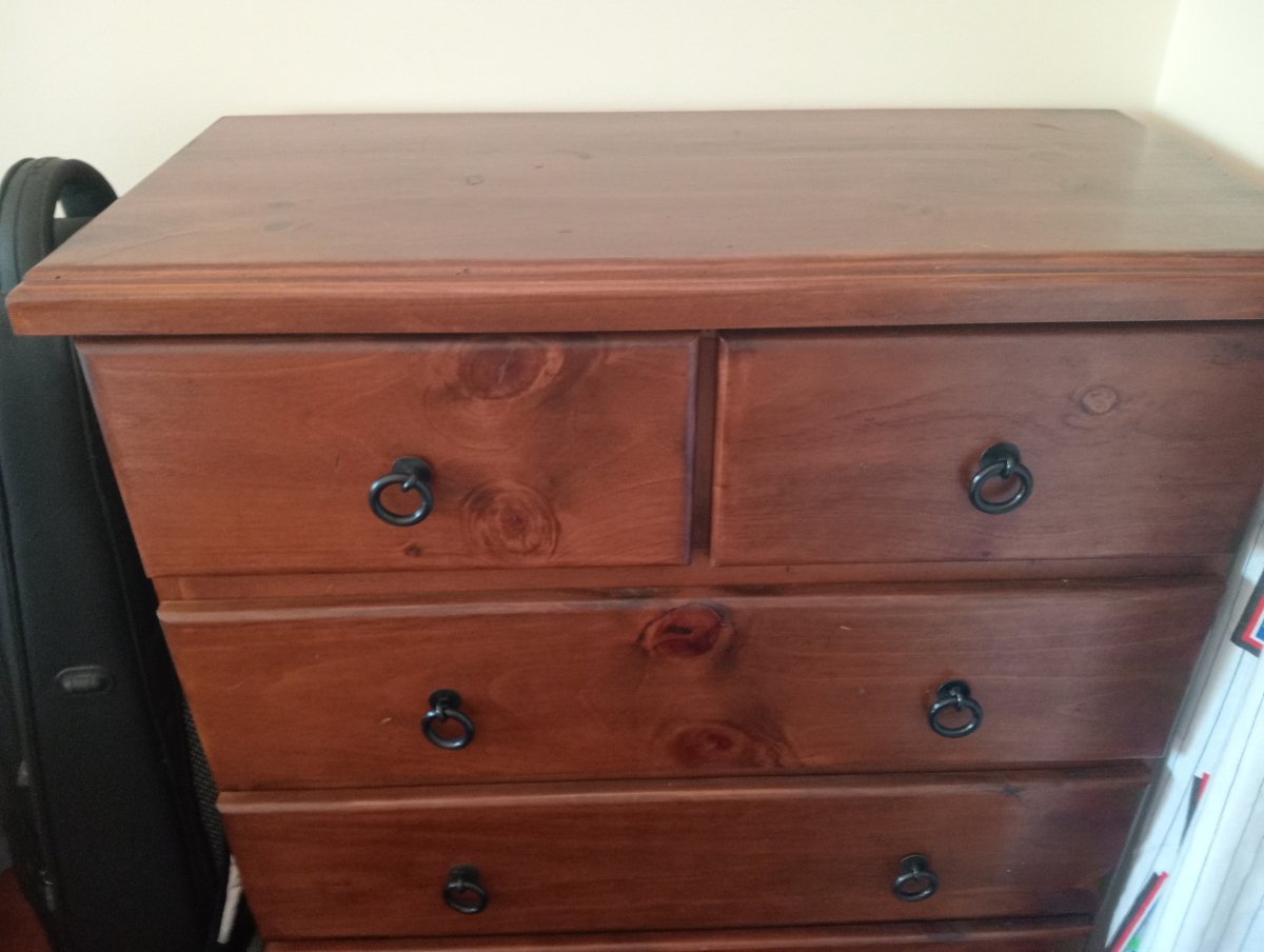 chest of drawers 2.jpg