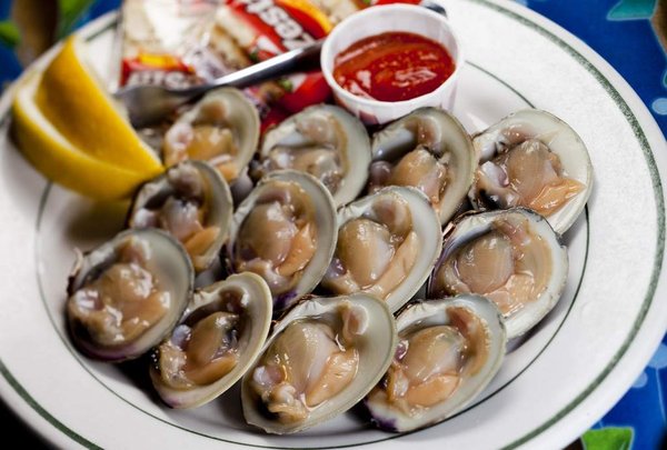 clams-on-half-shell.jpg