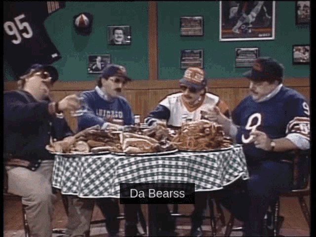 da-bears-eat.gif
