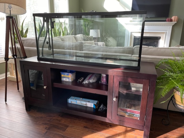 Low aquarium hot sale stand