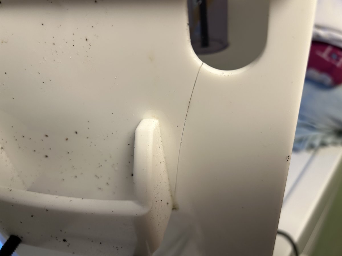 How do I fix my cracked skimmer? | Reef2Reef