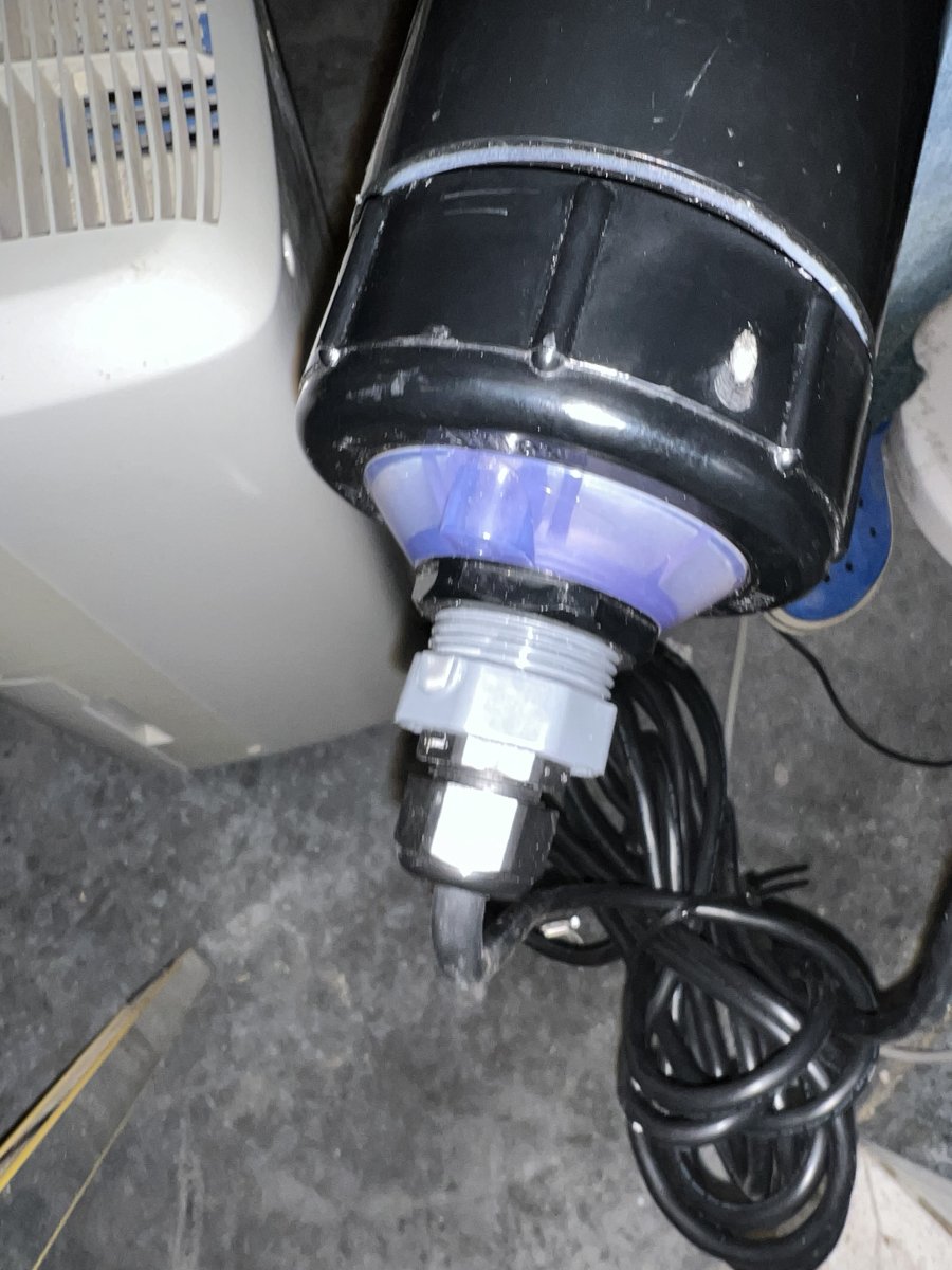 Missouri - UV - Dry Goods - SOLD - 25w Pentair UV Sterilizer | Reef2Reef