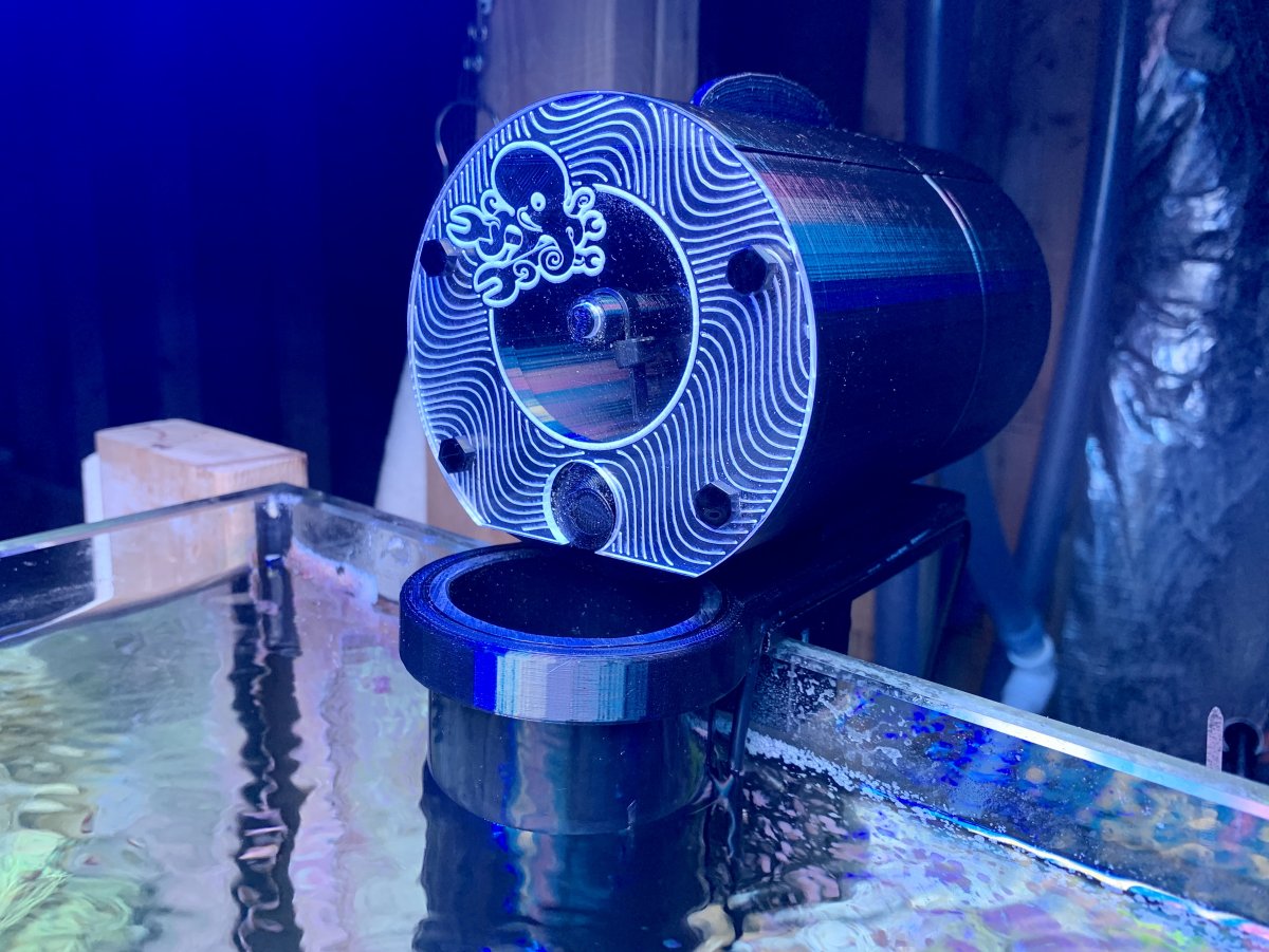 New Avast Marine Auto feeder Reef2Reef