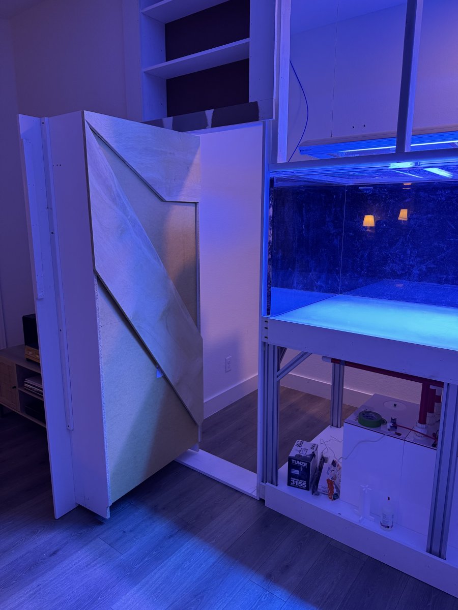 Large Build - For Real This Time, It's the Last Tank... I Promise ...
