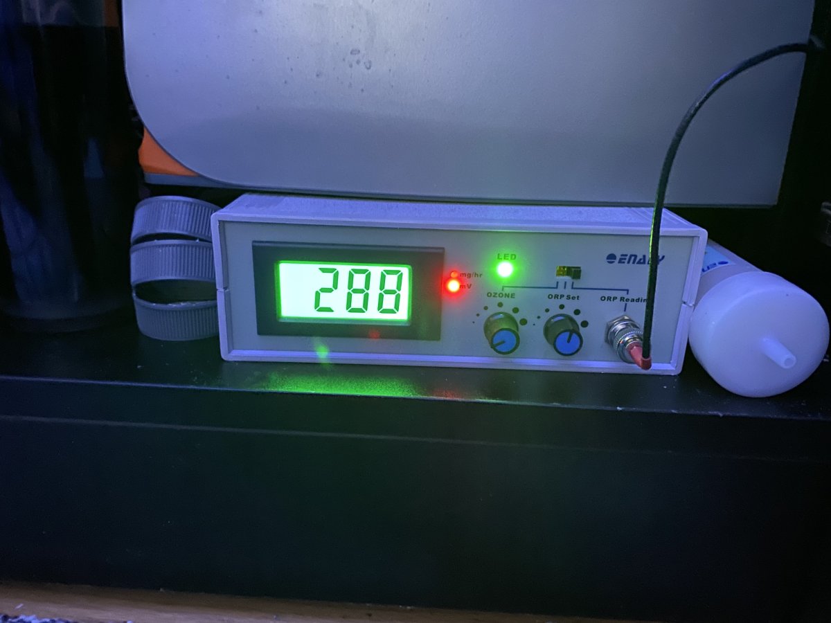 Ozone Enaly 200 installed on WB 220.6 REEF2REEF Saltwater and