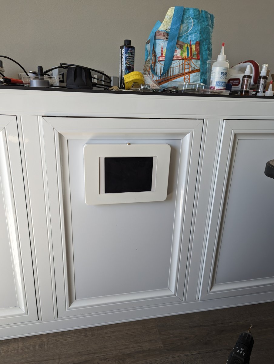 iPadMountFront.jpg