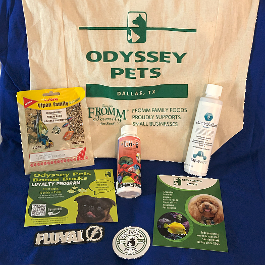 Odyssey Pets Tote 2 of 2 tiny.png
