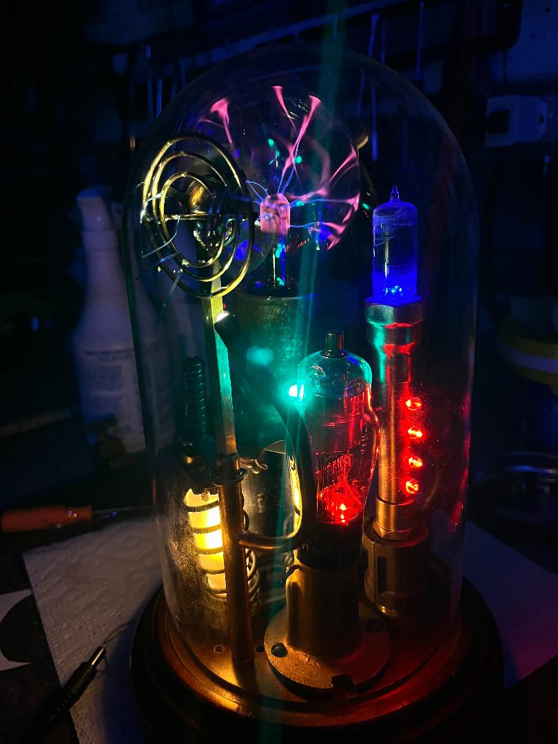 Tesla Lamp.jpg