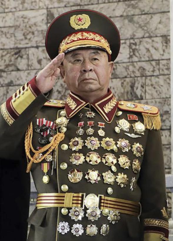 the-amount-of-medals-on-this-north-korean-generals-uniform-v0-jctfwlagw4ha1.jpg