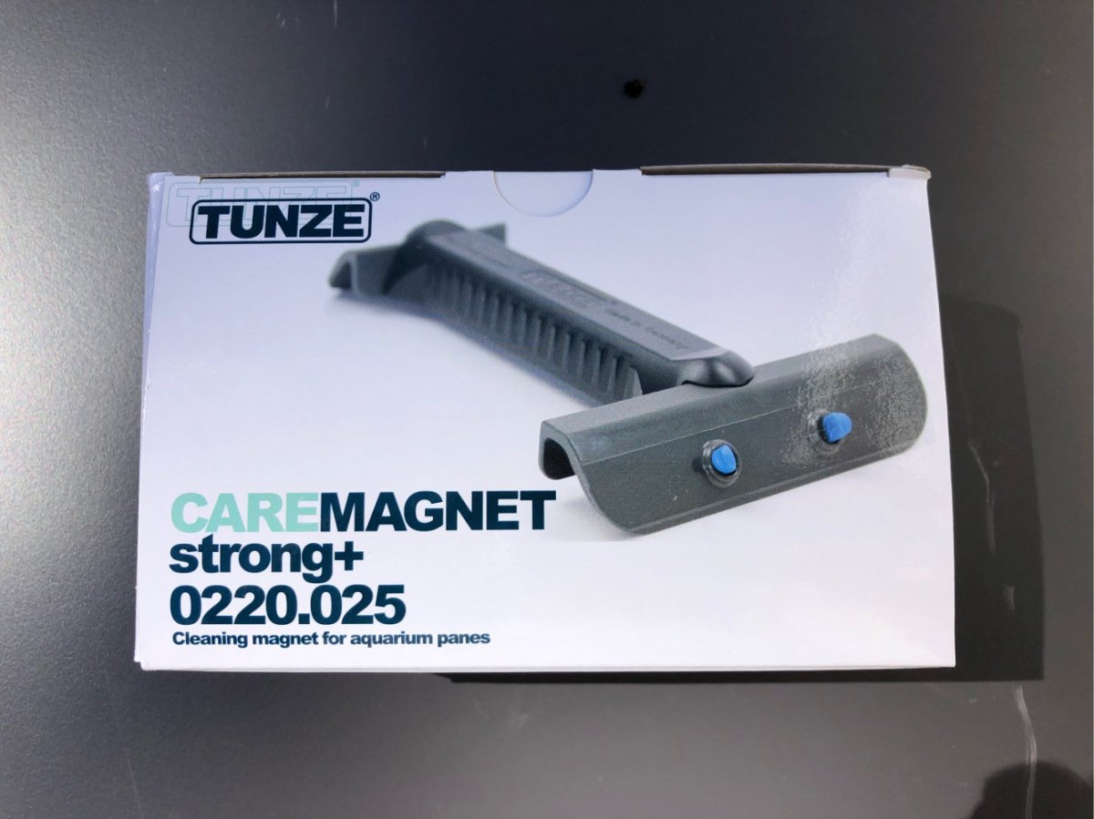 Tunze algae magnet.JPG