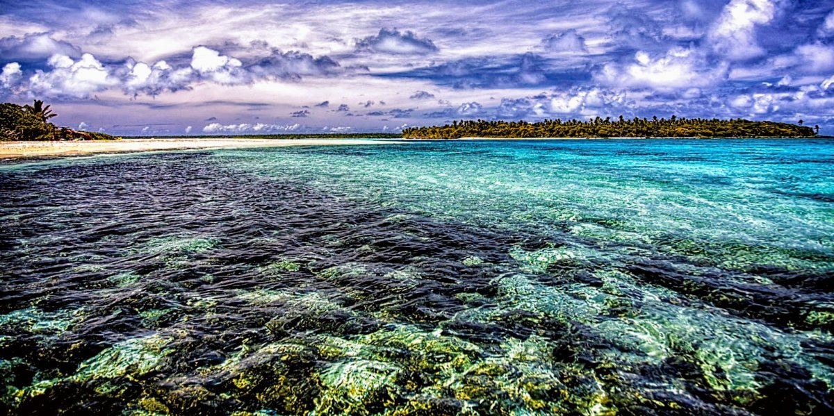 waters-island-group-Haapai-Tonga~3.jpg