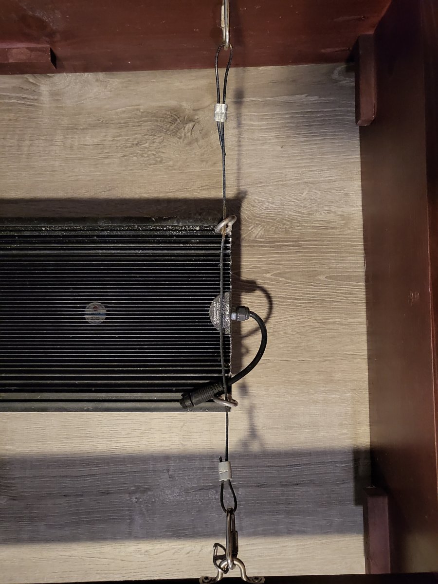 Wire Mount.jpg