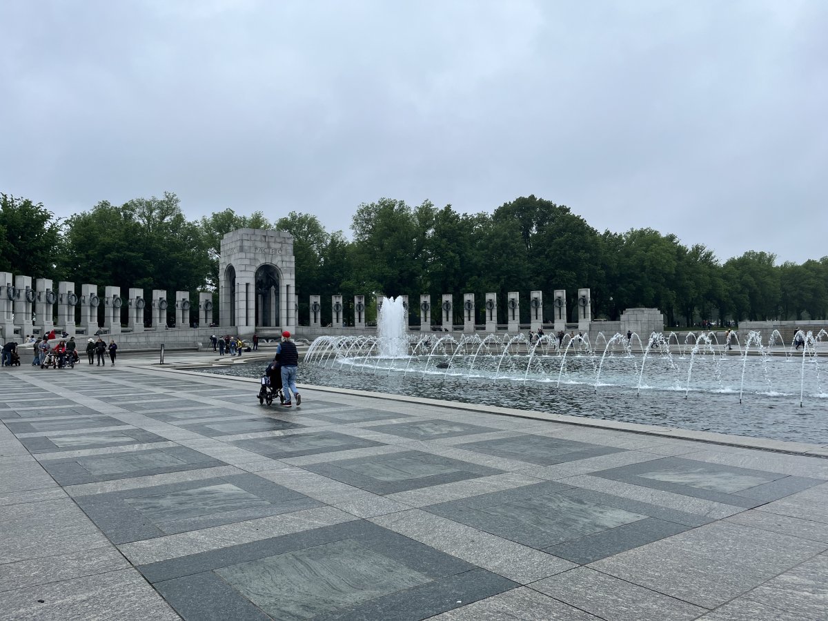 WW2 memorial.JPG