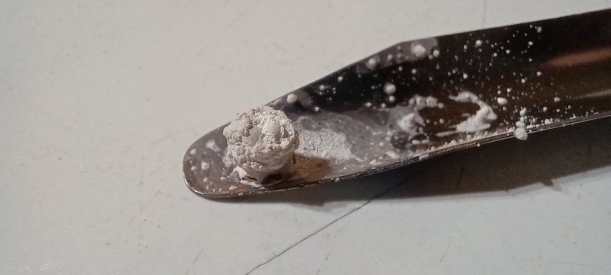Residue before decomposition.jpg Residue before decomposition.jpg